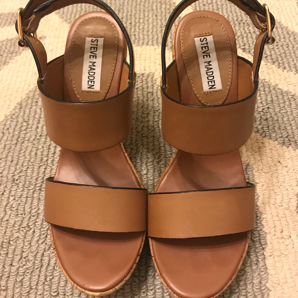 Steve Madden wedges